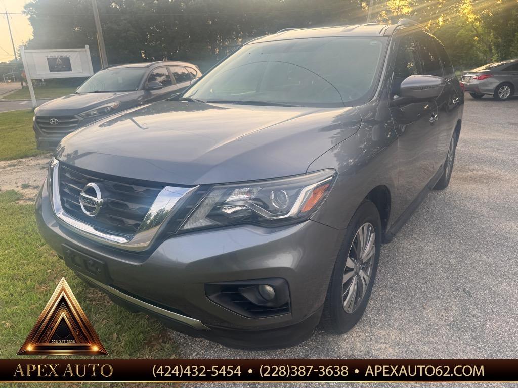 2020 Nissan Pathfinder SL