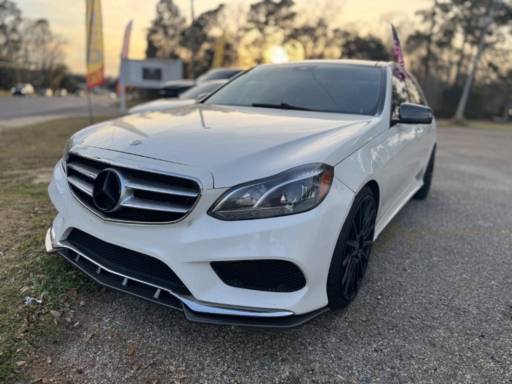 2016 Mercedes-Benz E-Class E400's photo
